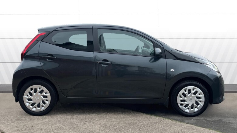 Toyota Aygo 1.0 VVT-i X-Play 5dr Petrol Hatchback